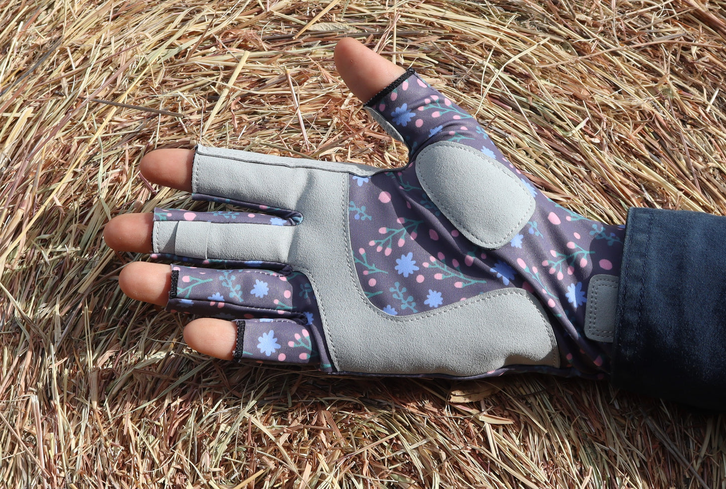 UPF50+ Sun Protection Gloves 9