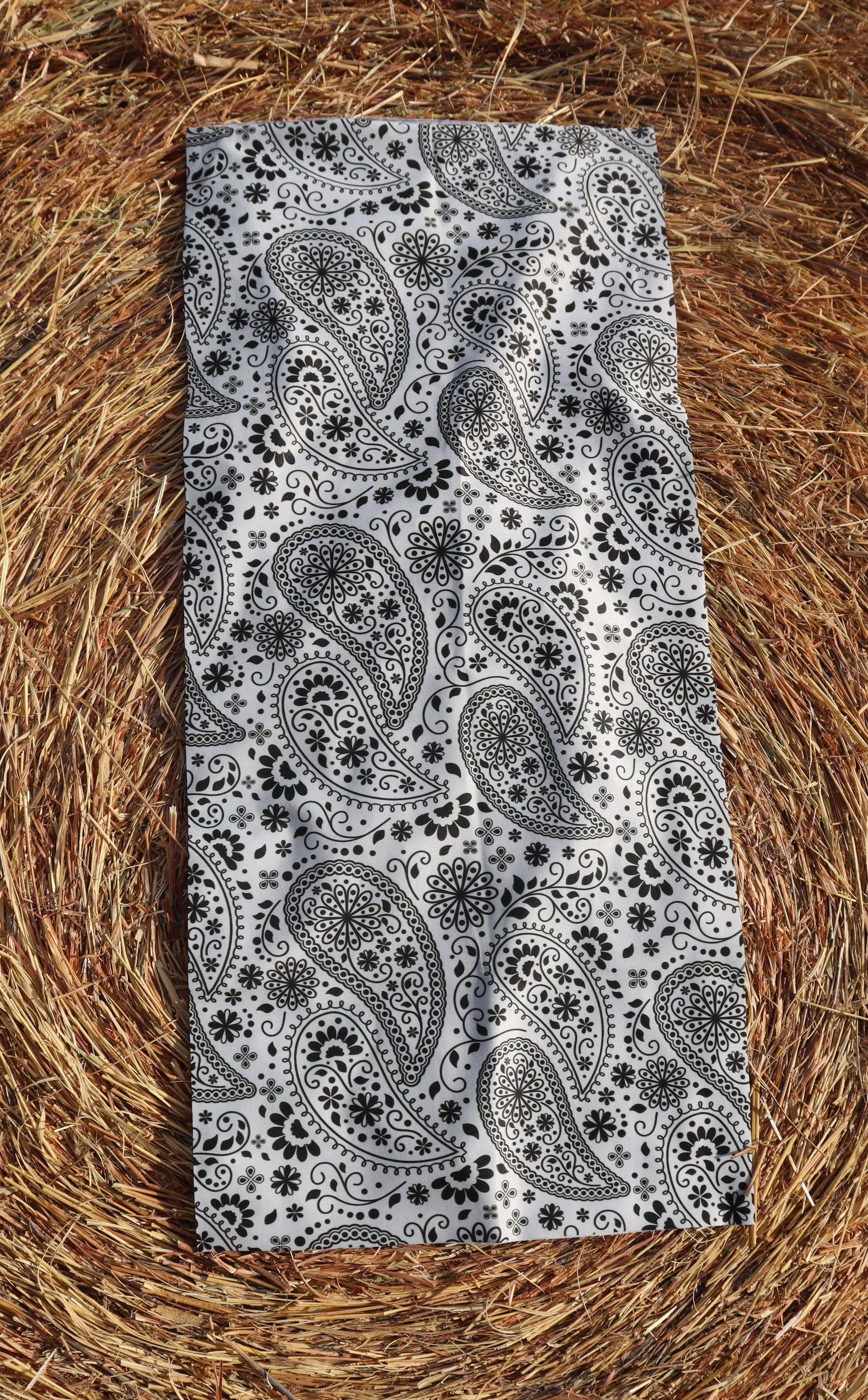 UV Protection Tube Scarf - Paisley Noir 2